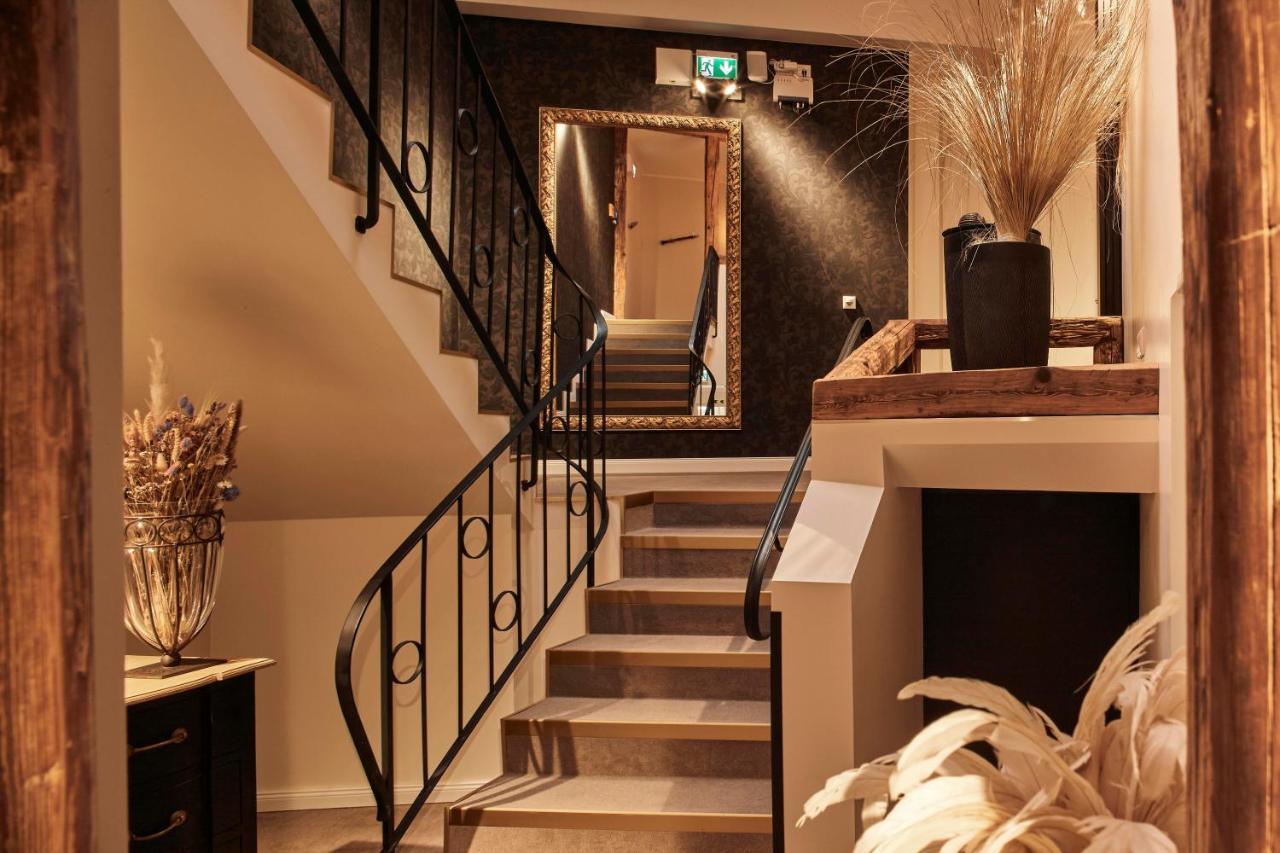 Loft 1540 - Boutique Apartment