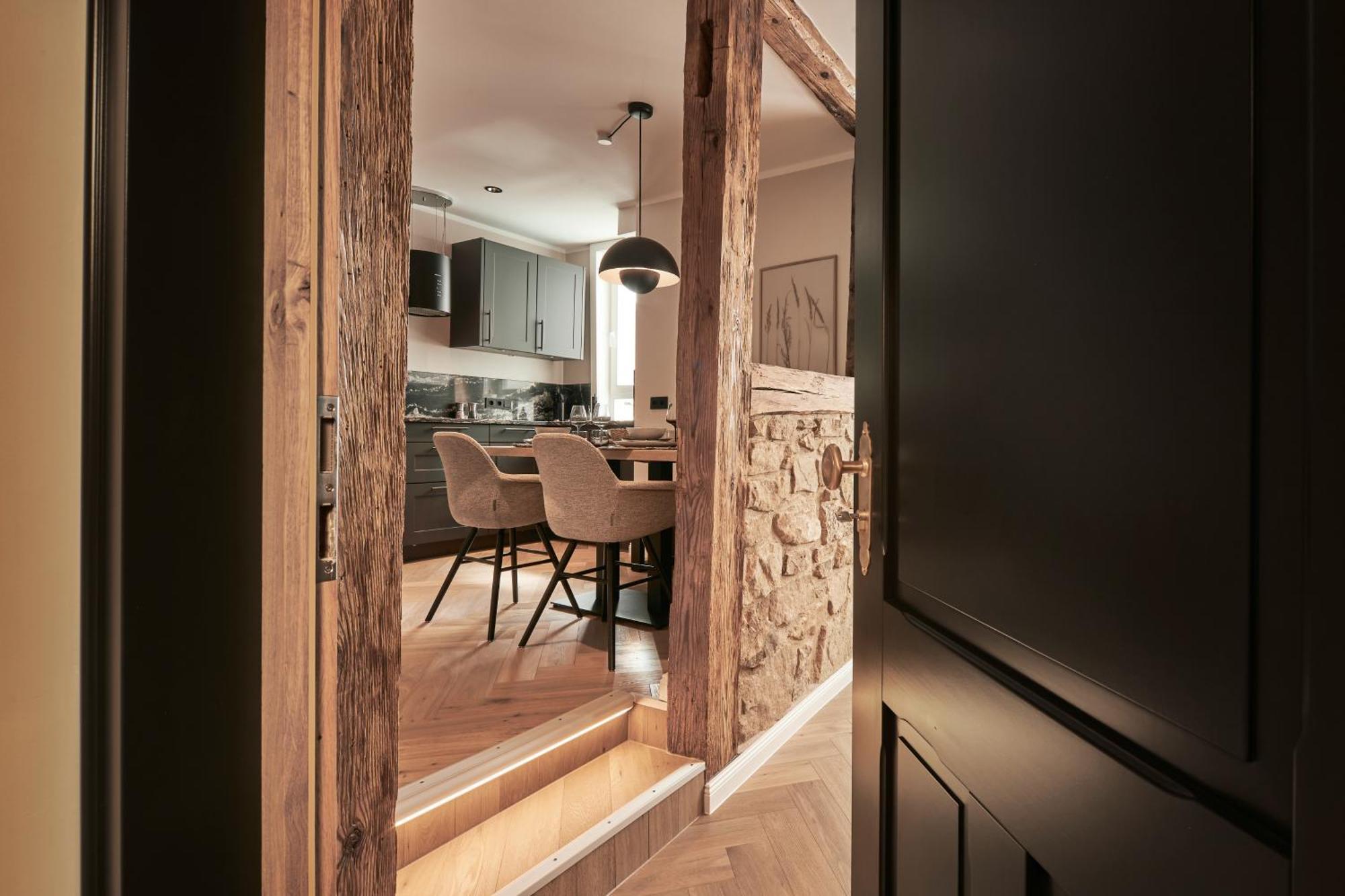 Loft 1540 - Boutique Apartment